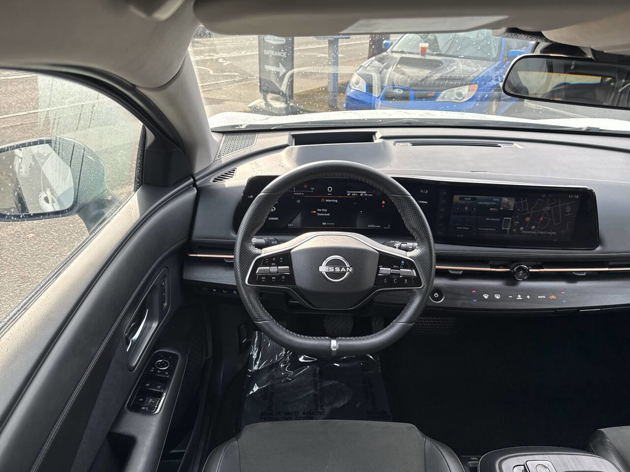Used 2024 Nissan Ariya AWD image 23