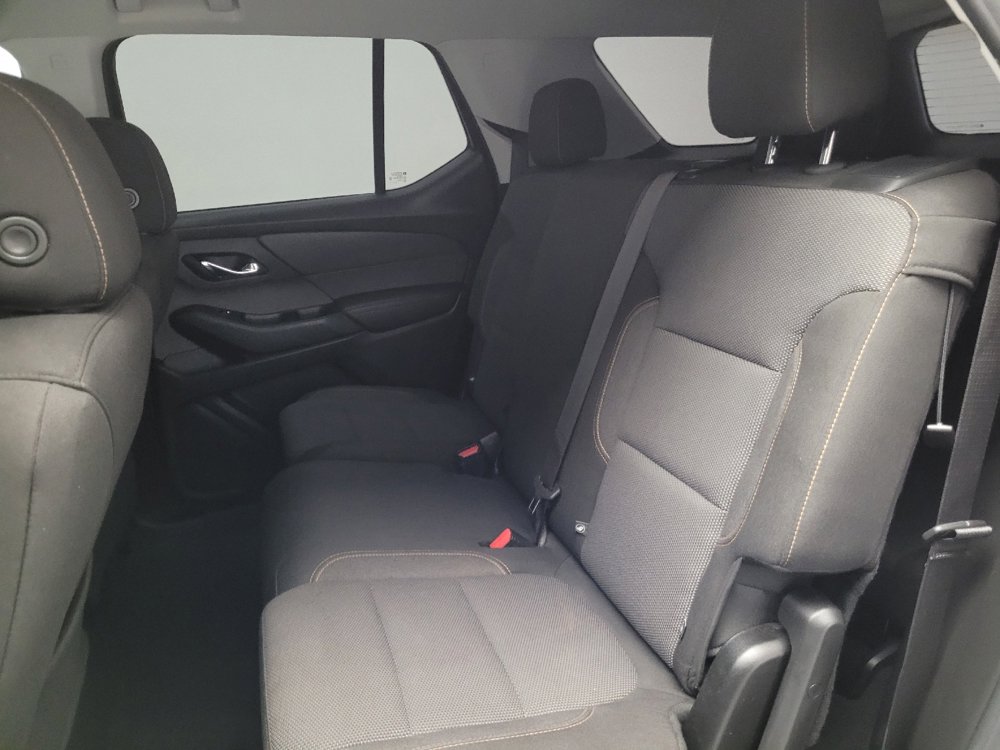 Used 2020 Chevrolet Traverse LS w/ LPO, Cargo Package FWD image 18