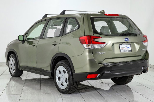 Used 2019 Subaru Forester image 8