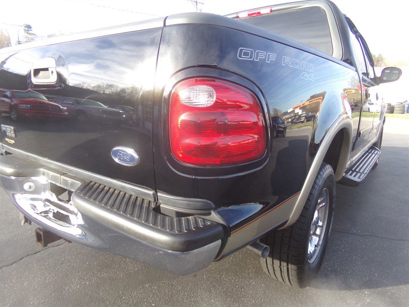 Used 2001 Ford F150 Lariat image 7
