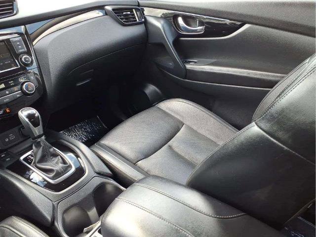 Certified 2022 Nissan Rogue Sport SL AWD/4WD image 12