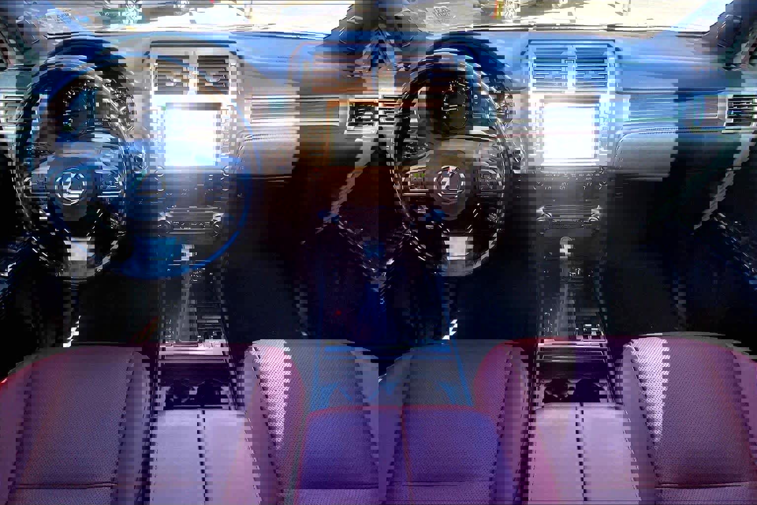 Used 2021 Lexus GX 460 Premium w/ Premium Package image 16