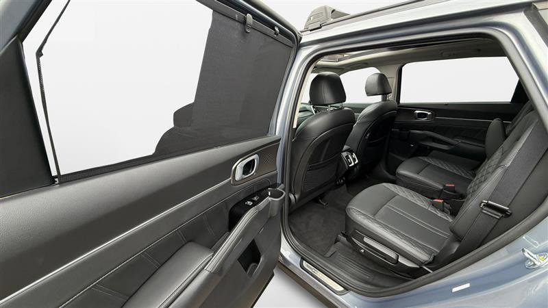 Used 2023 Kia Sorento SX AWD/4WD image 23