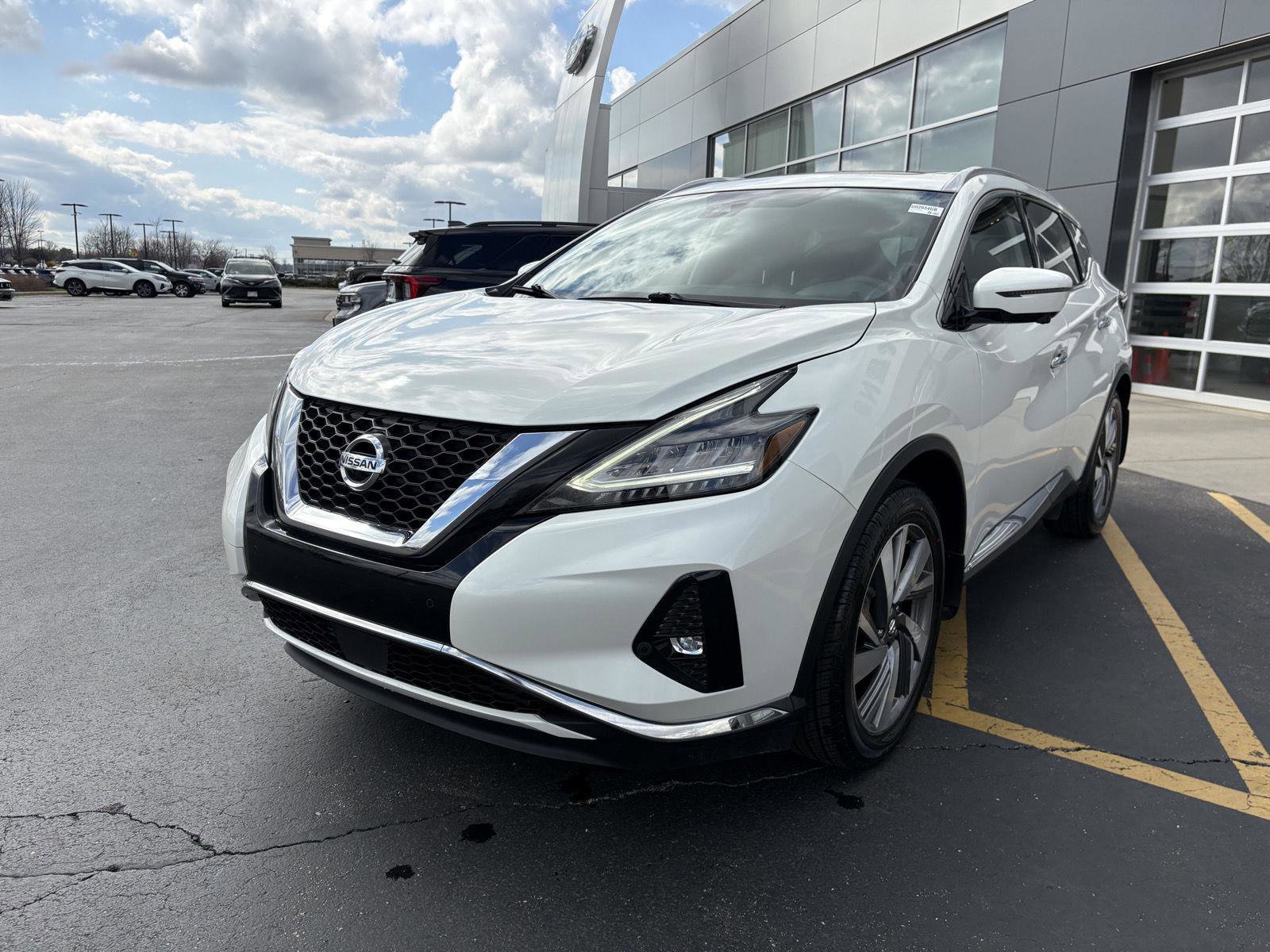 Used 2020 Nissan Murano SL image 3