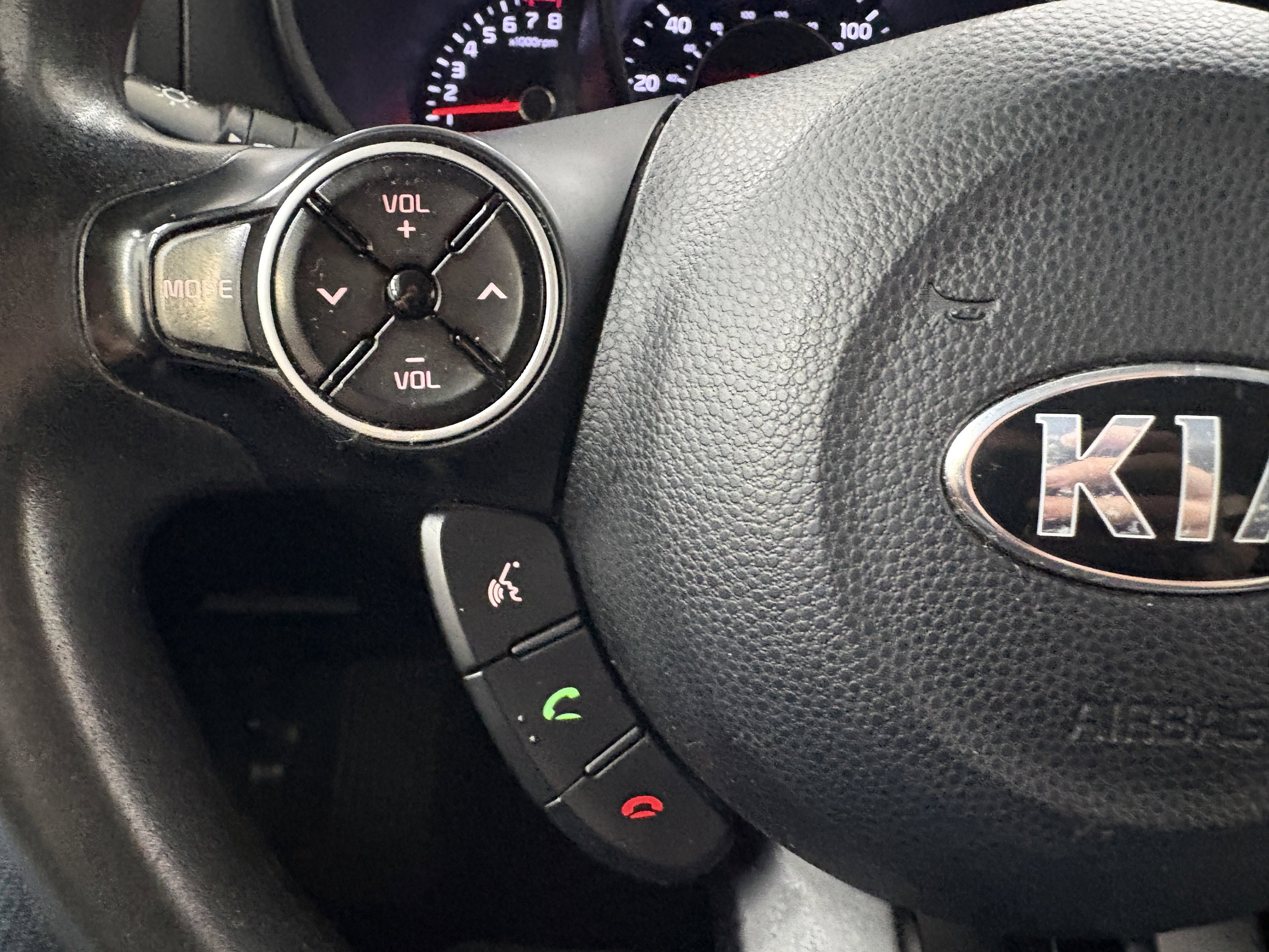 Used 2017 Kia Soul FWD image 29
