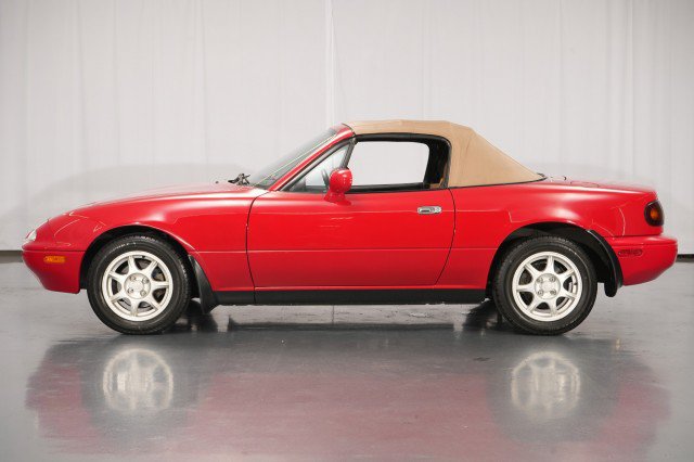 Used 1995 MAZDA MX-5 Miata