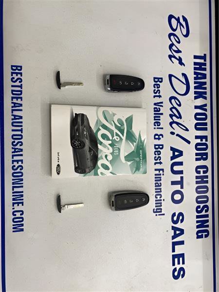 Used 2017 Ford Focus Titanium w/ Titanium Technology Package image 23
