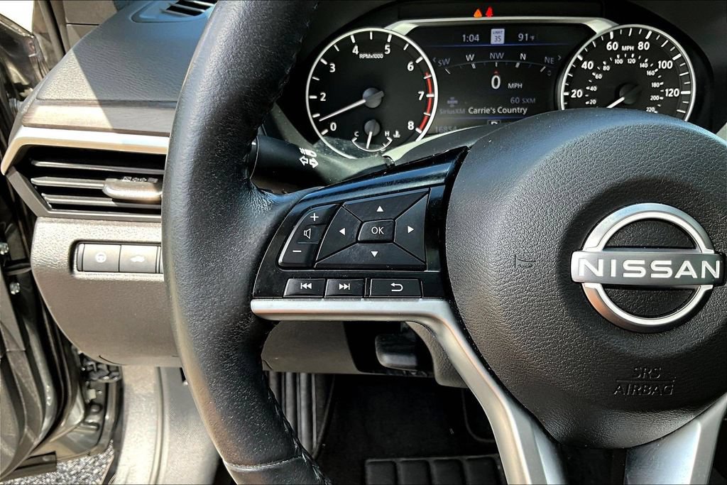 Used 2023 Nissan Altima 2.5 SL FWD image 13