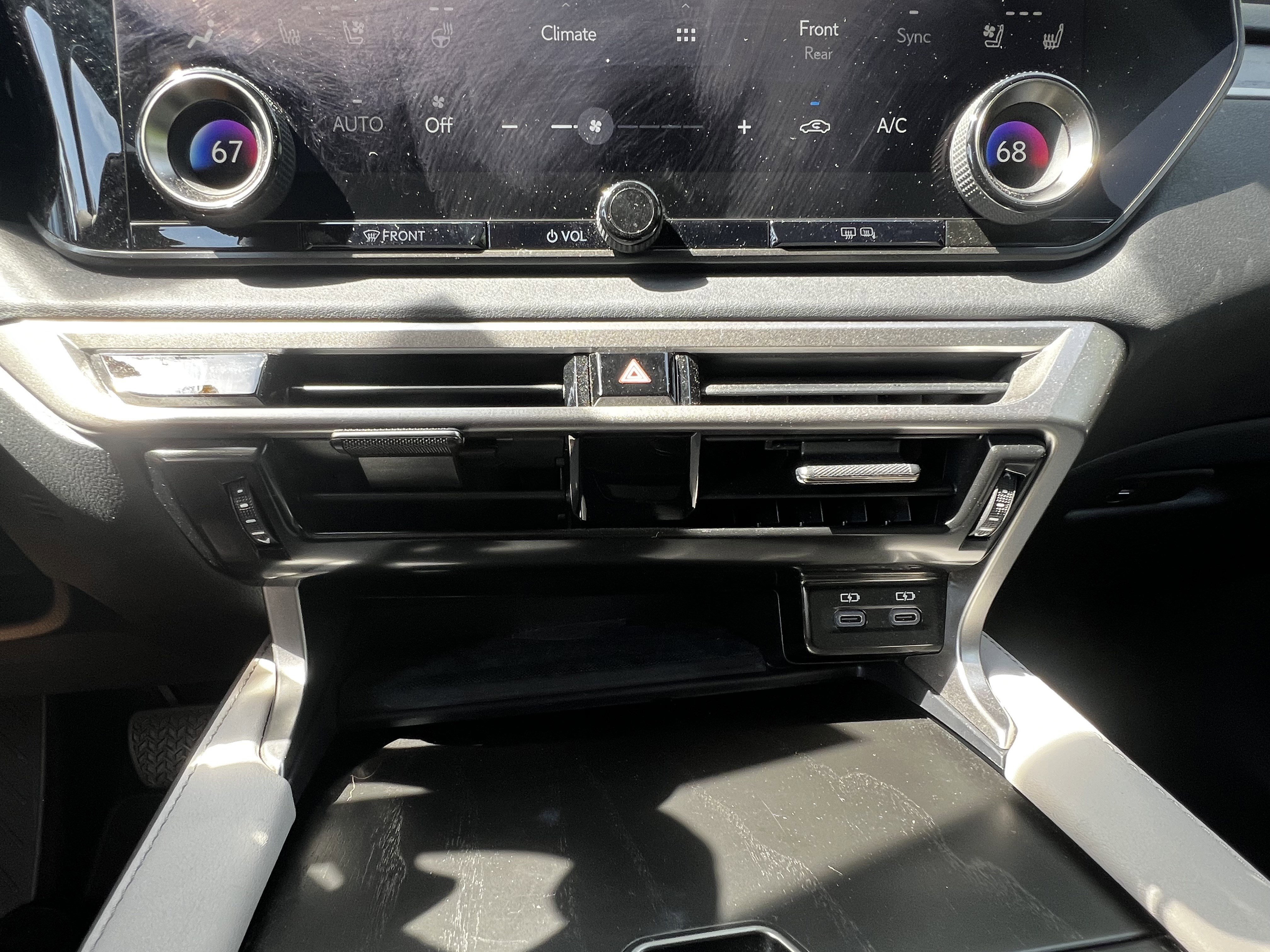 Certified 2024 Lexus RX 350 Premium w/ Cold Area Package FWD image 26