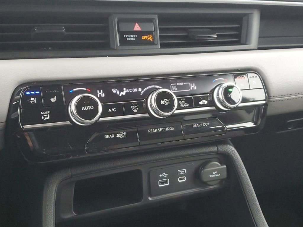 Certified 2024 Honda Pilot Elite image 24