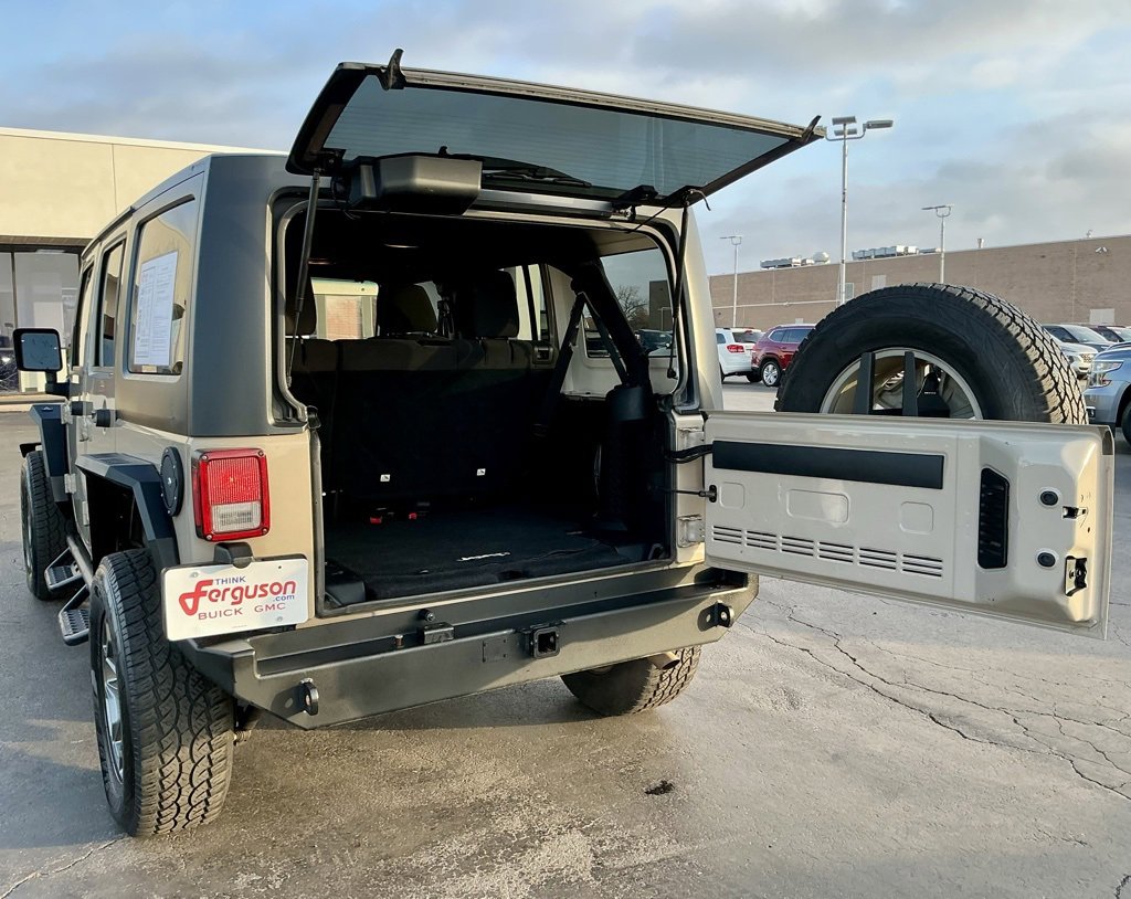 Used 2016 Jeep Wrangler Unlimited Sport w/ Quick Order Package 24S image 18