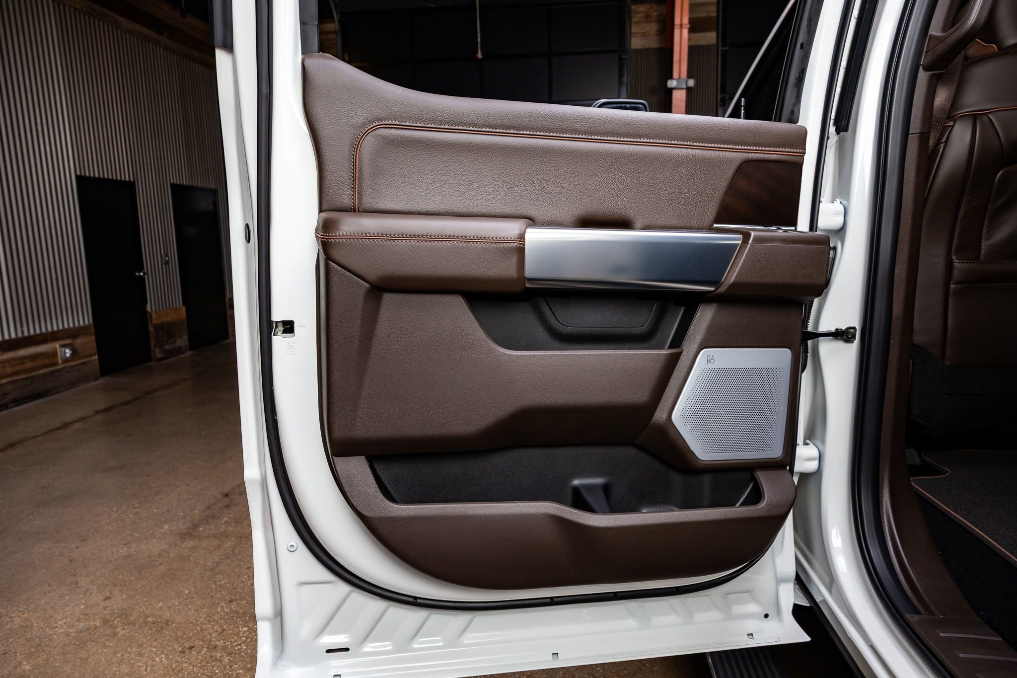 Used 2026 Ford F350 King Ranch w/ Chrome Package image 37