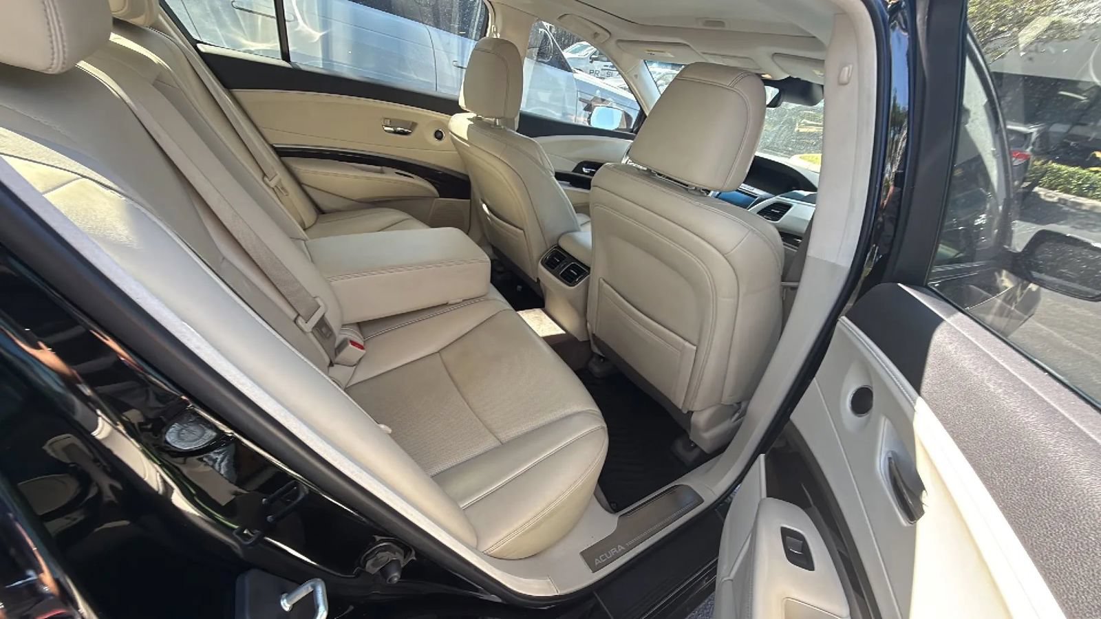 Used 2014 Acura RLX w/ Technology Package FWD image 13