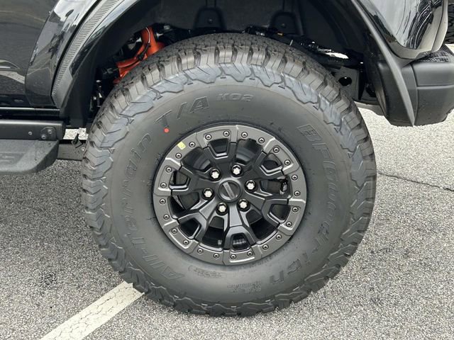 New 2026 Ford Bronco Raptor w/ Interior Carbon Fiber Pack AWD/4WD image 8