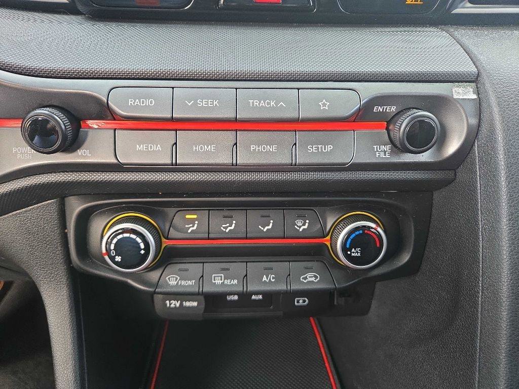 Used 2020 Hyundai Veloster Turbo R-Spec image 24