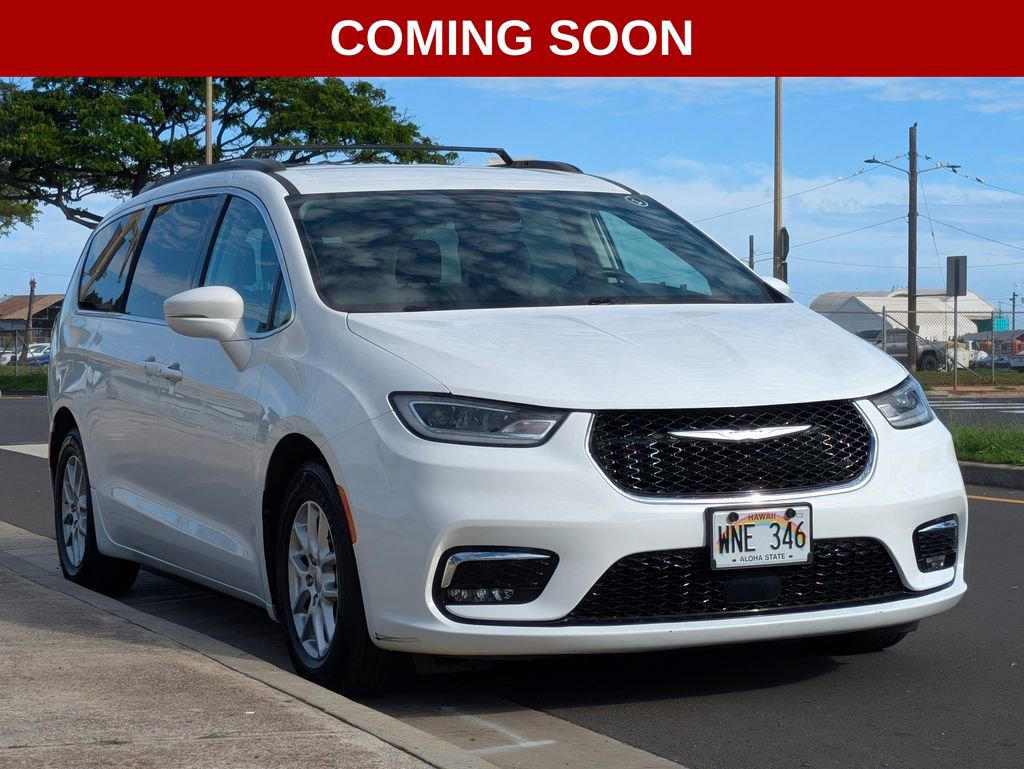 Used 2022 Chrysler Pacifica Touring-L image 6
