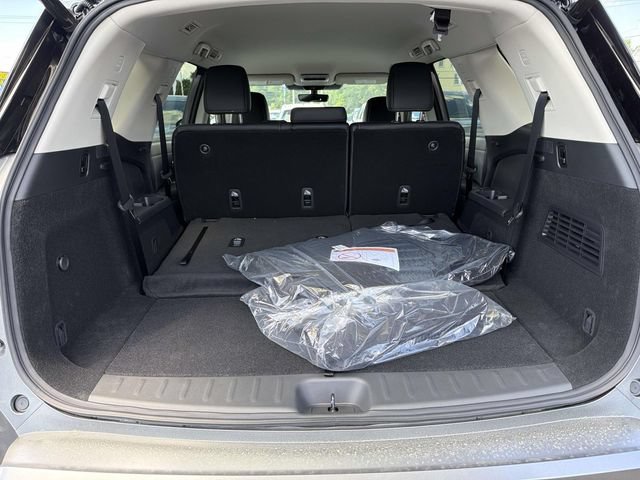 New 2026 Nissan Pathfinder SL AWD/4WD image 9