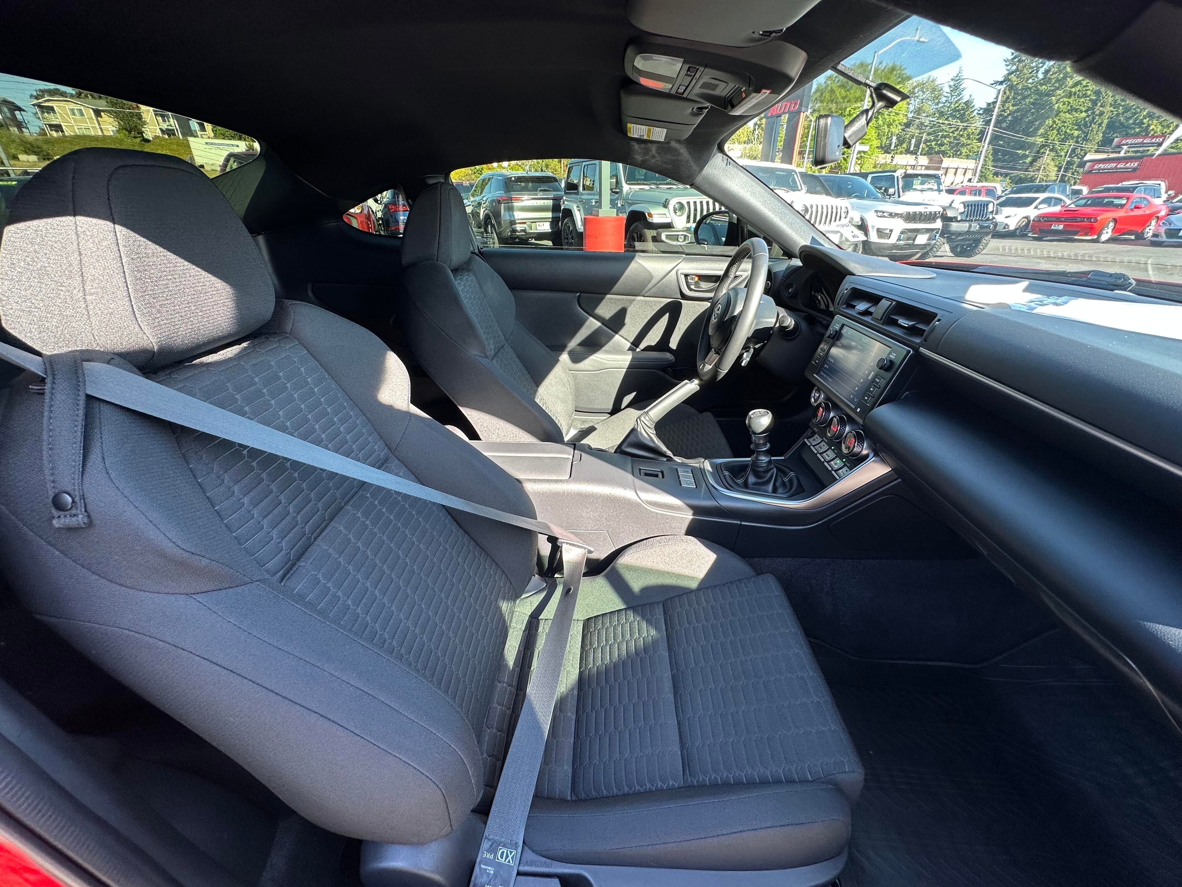 Used 2023 Toyota GR86 image 12