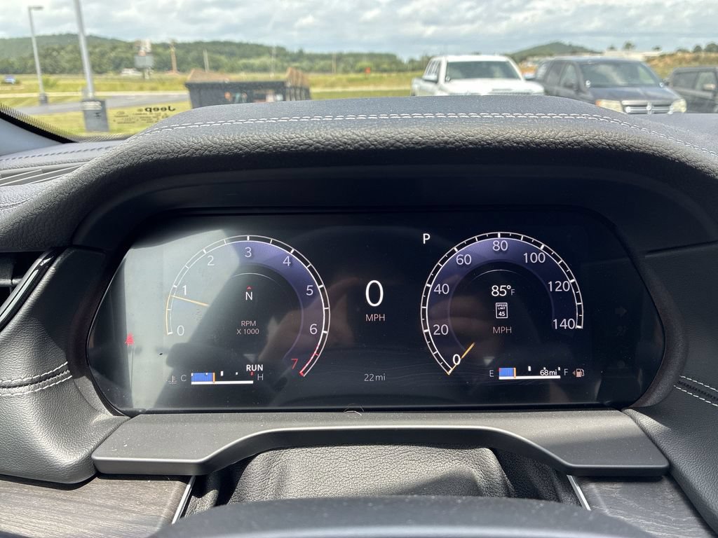 New 2026 Jeep Grand Cherokee Altitude AWD/4WD image 16
