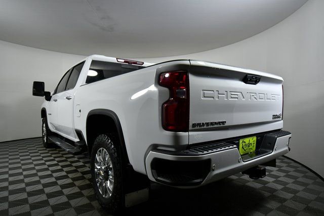 Used 2022 Chevrolet Silverado 3500 High Country w/ Z71 Off-Road Package image 13
