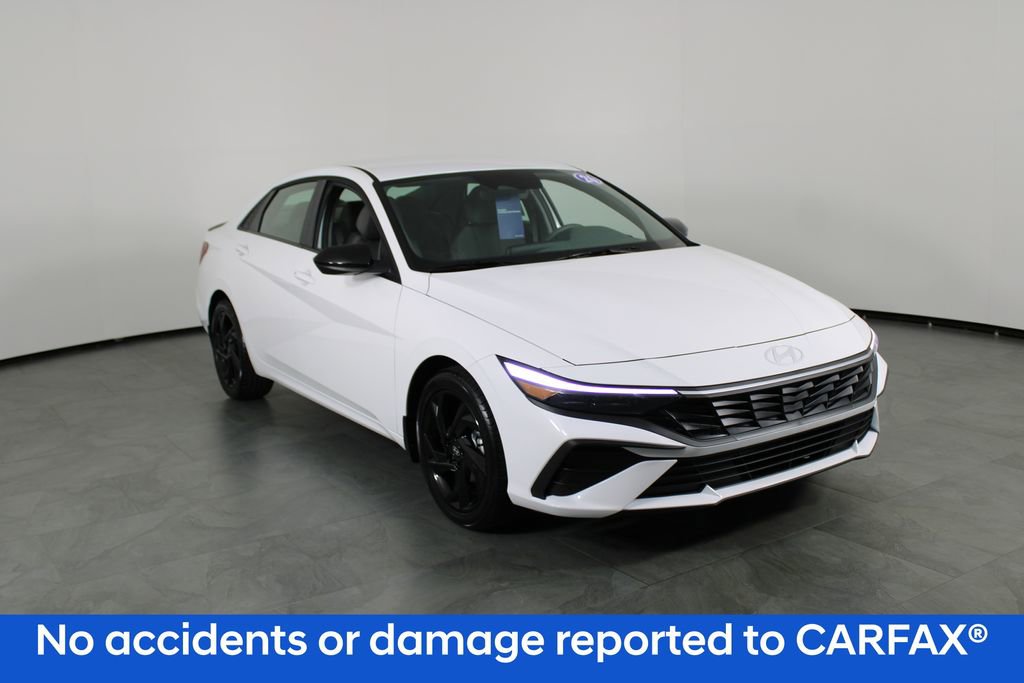Used 2026 Hyundai Elantra Sport image 5