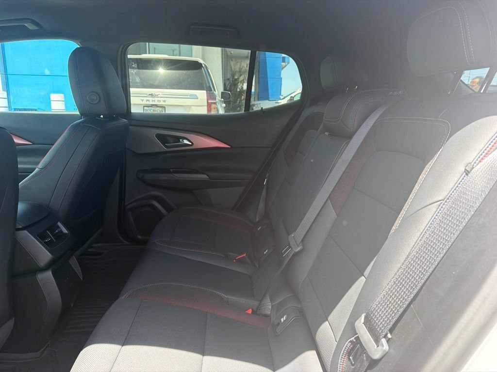 Used 2024 Chevrolet Equinox EV RS FWD image 5