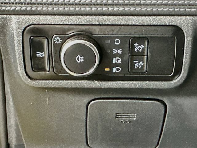 Used 2024 Ford Mustang Premium RWD image 12