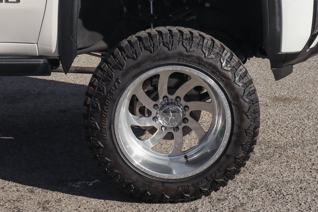 Used 2024 GMC Sierra 2500 Denali Ultimate image 48