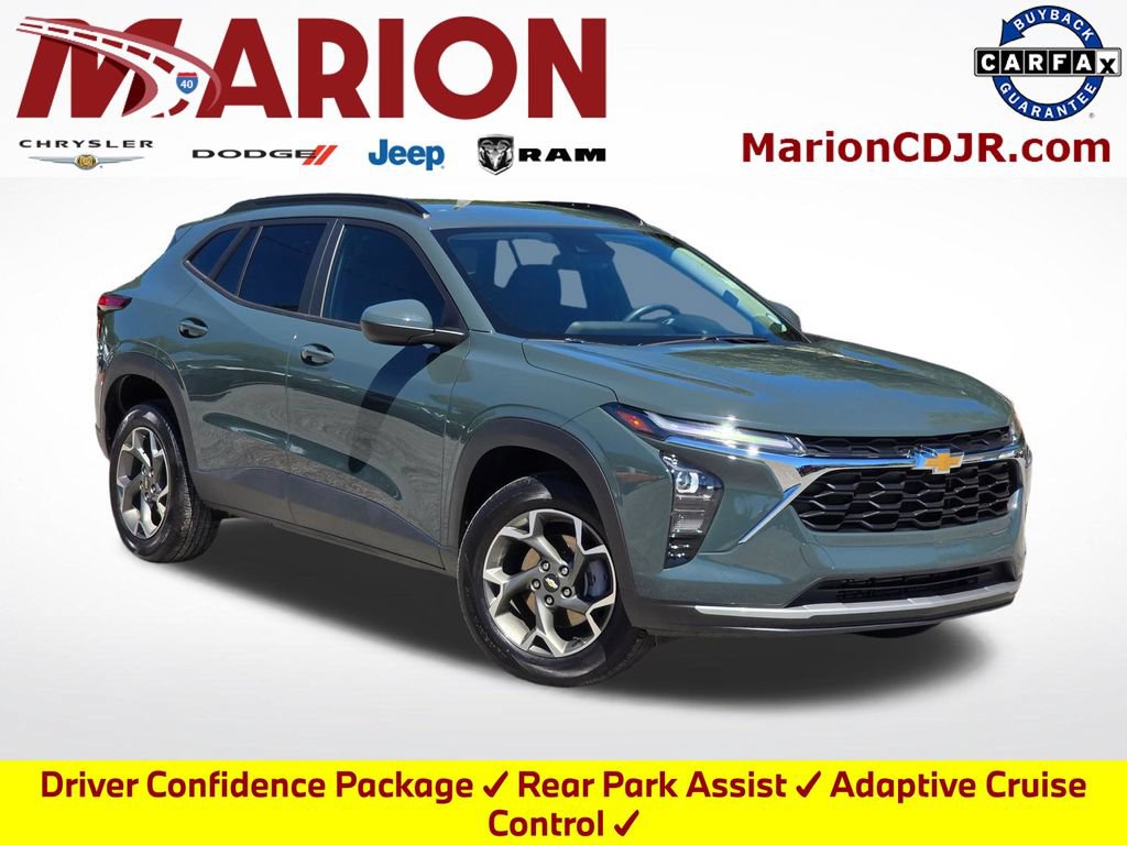 Used 2025 Chevrolet Trax LT w/ Driver Confidence Package