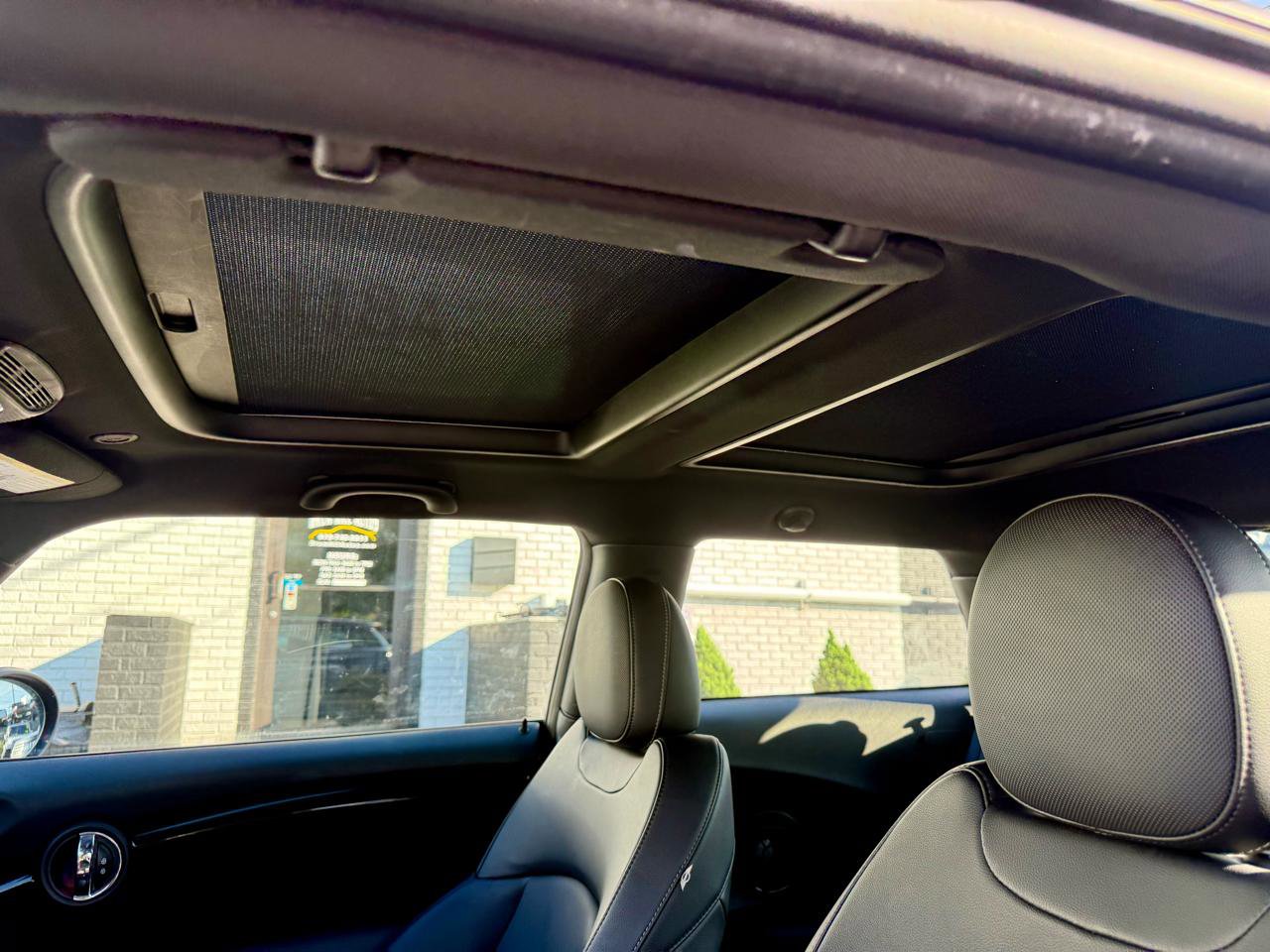 Used 2014 MINI Cooper 2-Door Hardtop FWD image 14