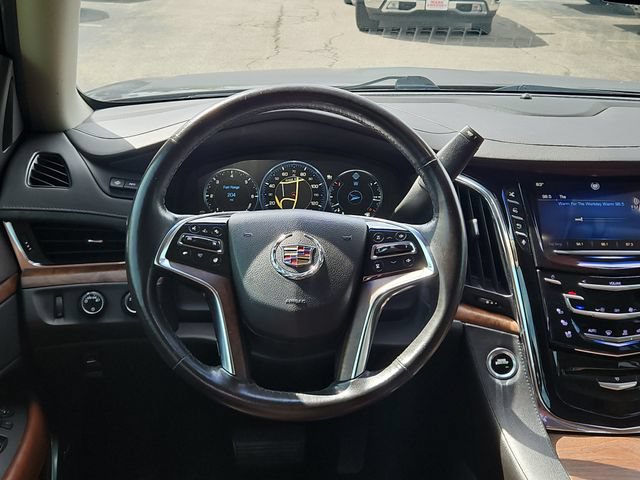 Used 2015 Cadillac Escalade ESV Premium AWD/4WD image 10