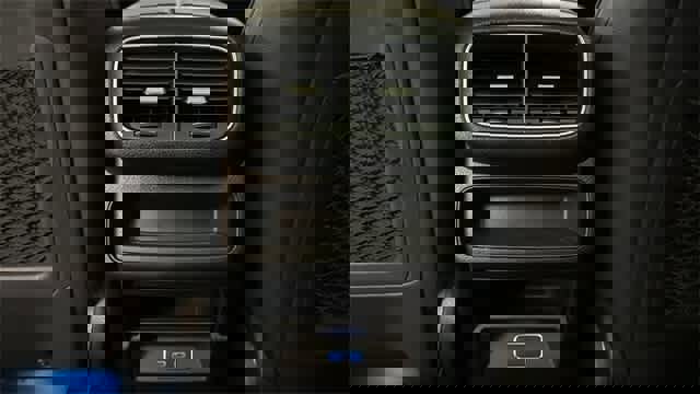 Certified 2024 Mercedes-Benz GLE 350 4MATIC image 28