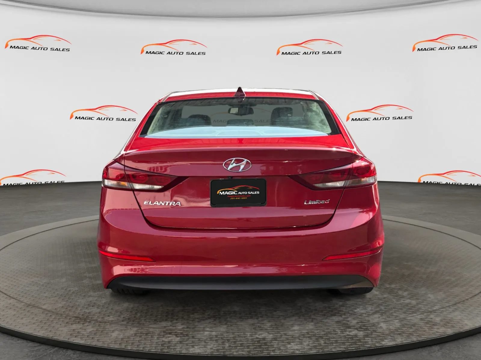Used 2017 Hyundai Elantra Limited FWD image 9