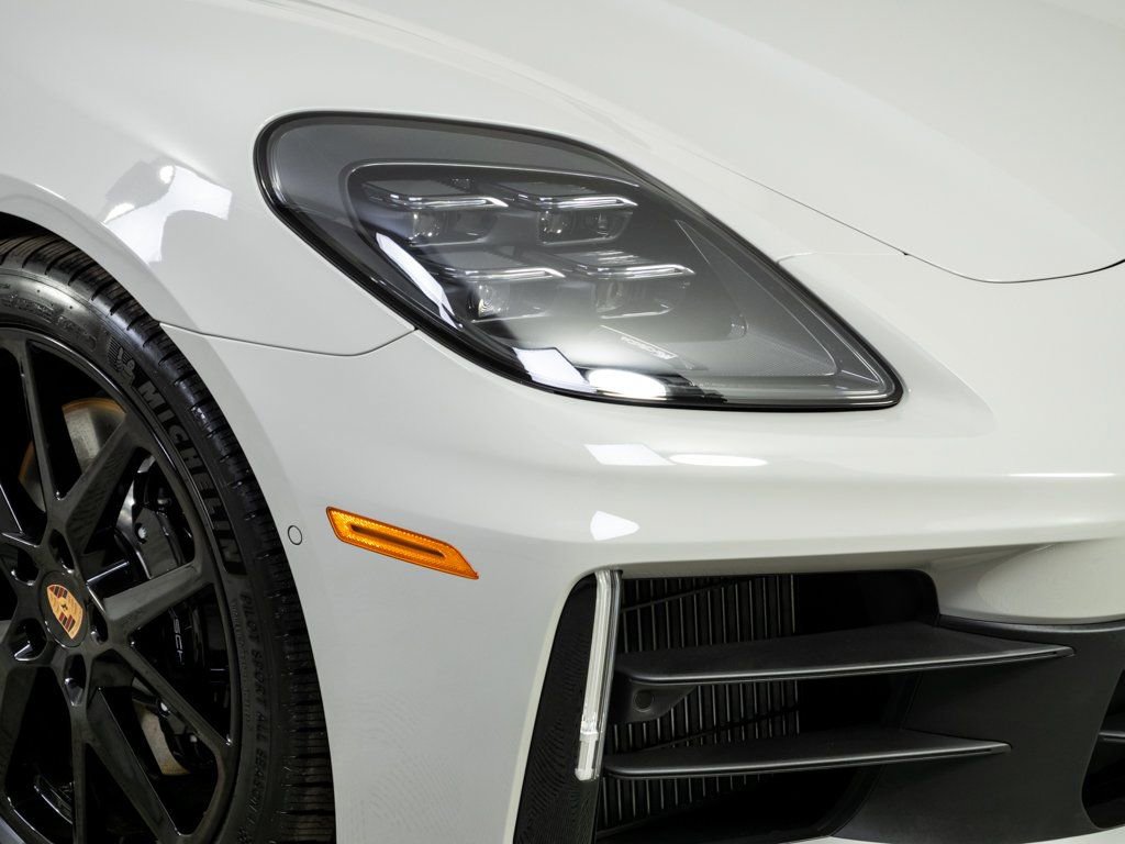 New 2026 Porsche Panamera 4 E-Hybrid AWD/4WD image 38