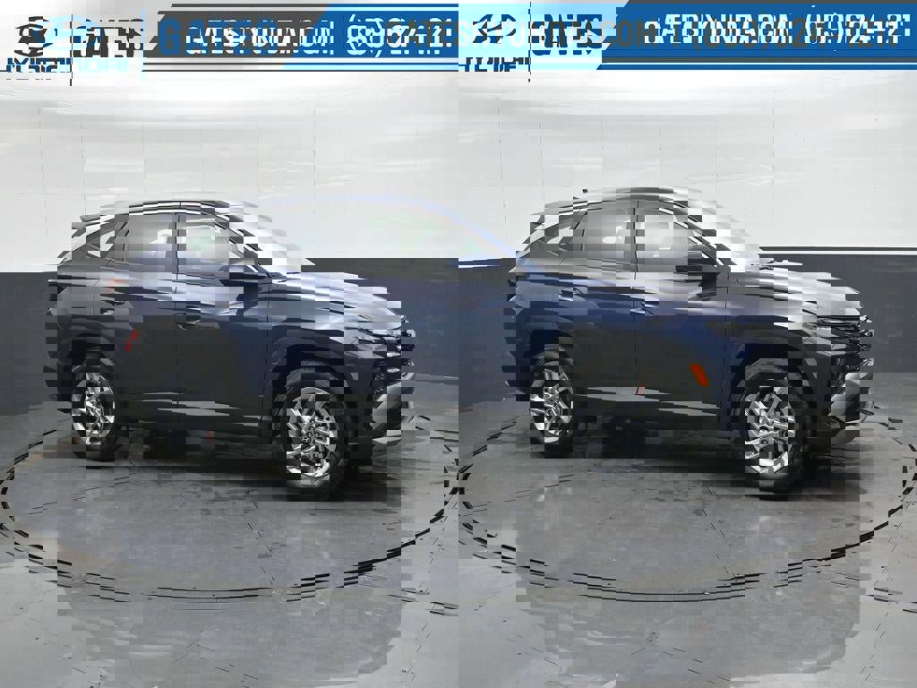 New 2026 Hyundai Tucson SE