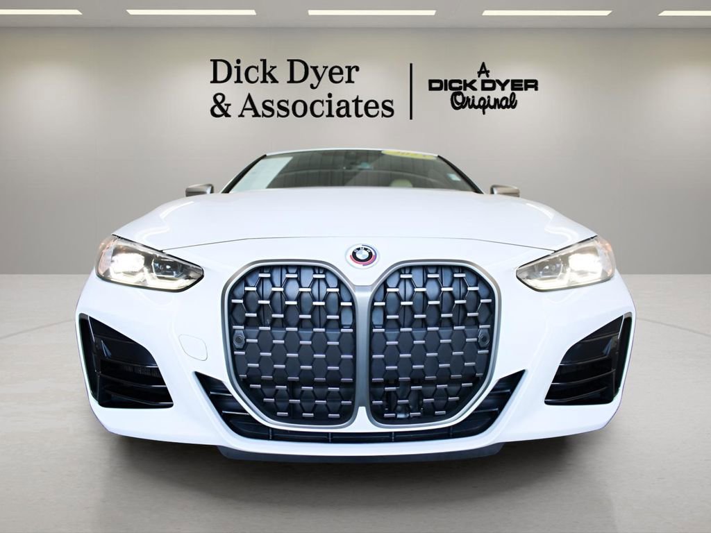 Used 2023 BMW M440i M440i w/ Premium Package image 12