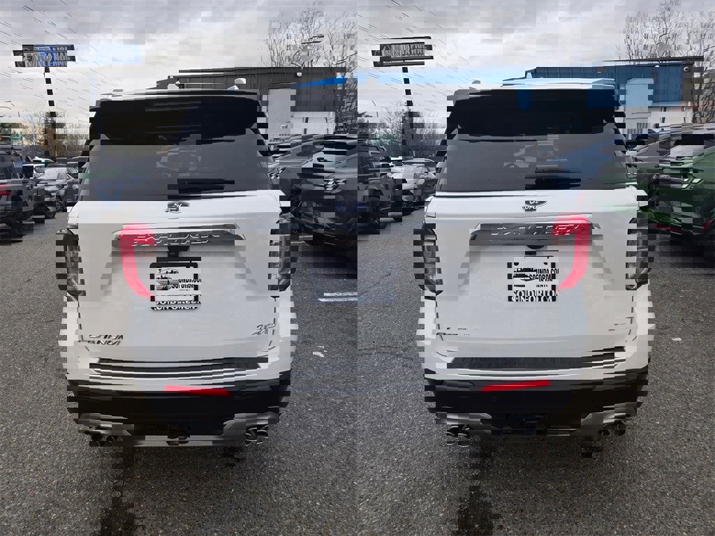 Used 2022 Ford Explorer Platinum w/ Equipment Group 601A image 6