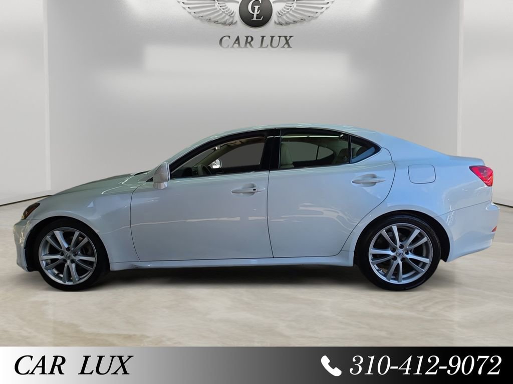 Used 2007 Lexus IS 250 RWD image 2
