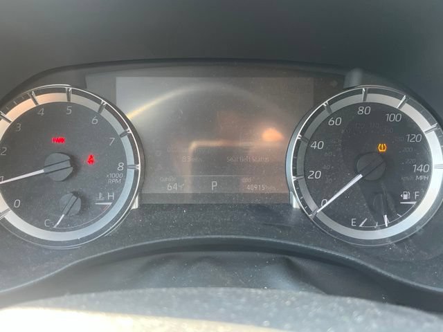 Used 2023 Toyota Highlander LE AWD/4WD image 13
