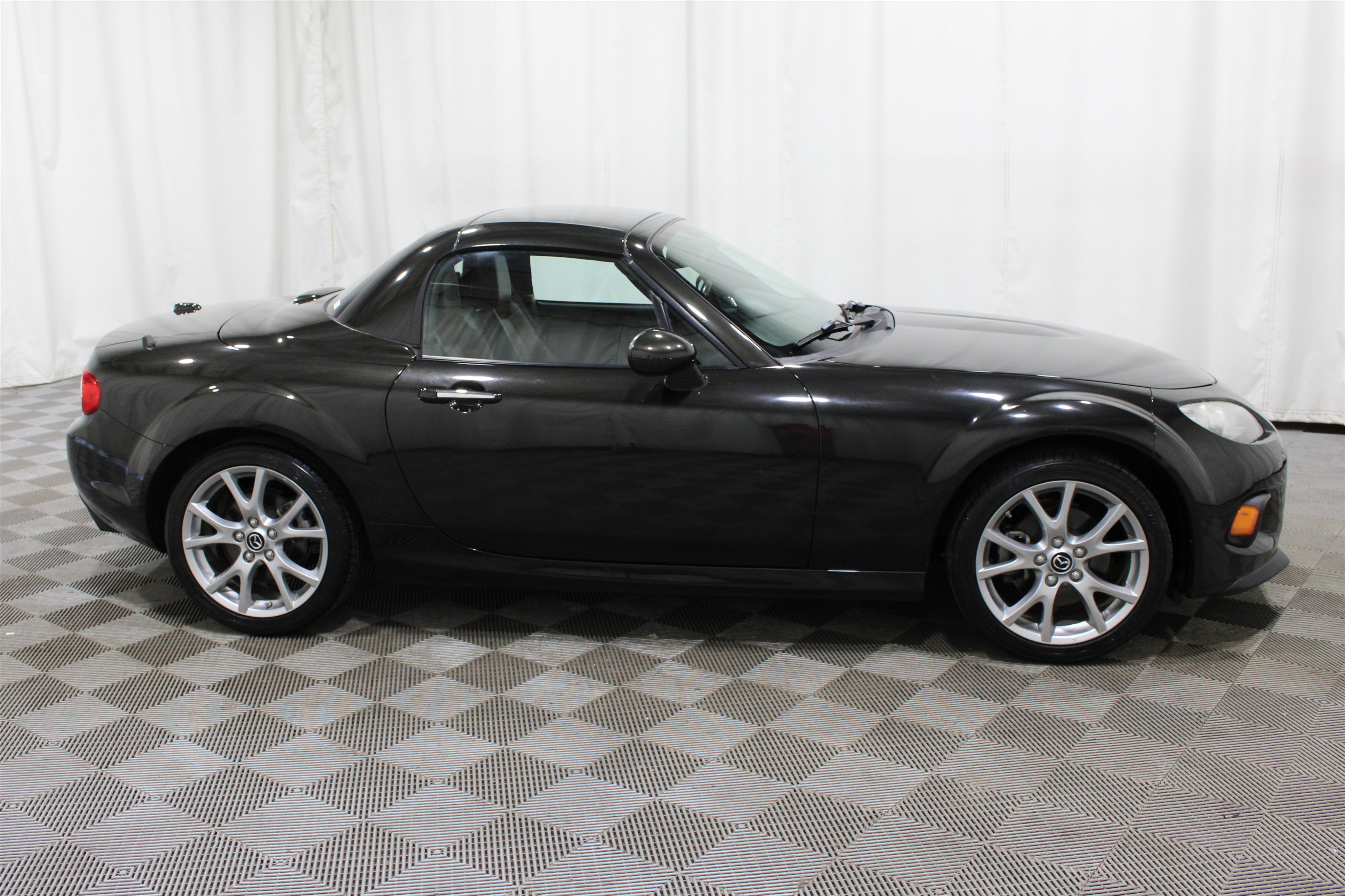 Used 2013 MAZDA MX-5 Miata Grand Touring image 19