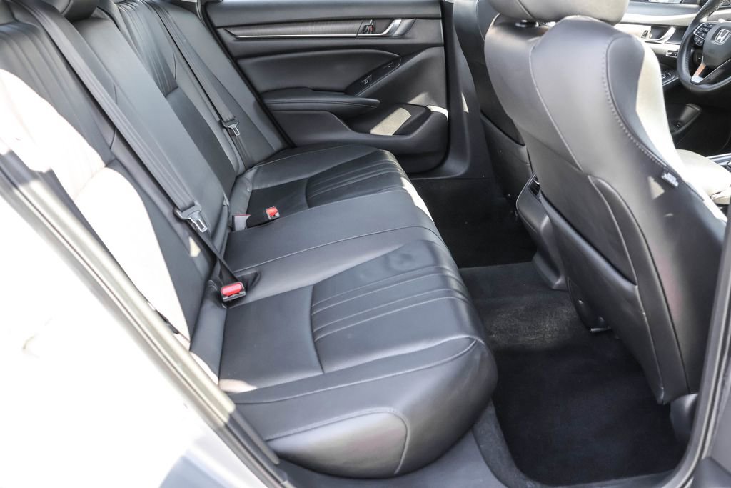 Used 2019 Honda Accord Touring image 35