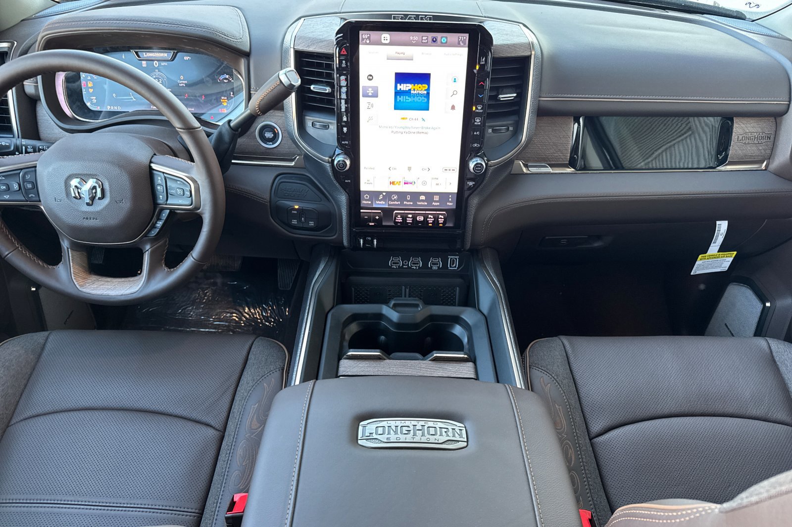 New 2026 RAM 3500 Longhorn image 12