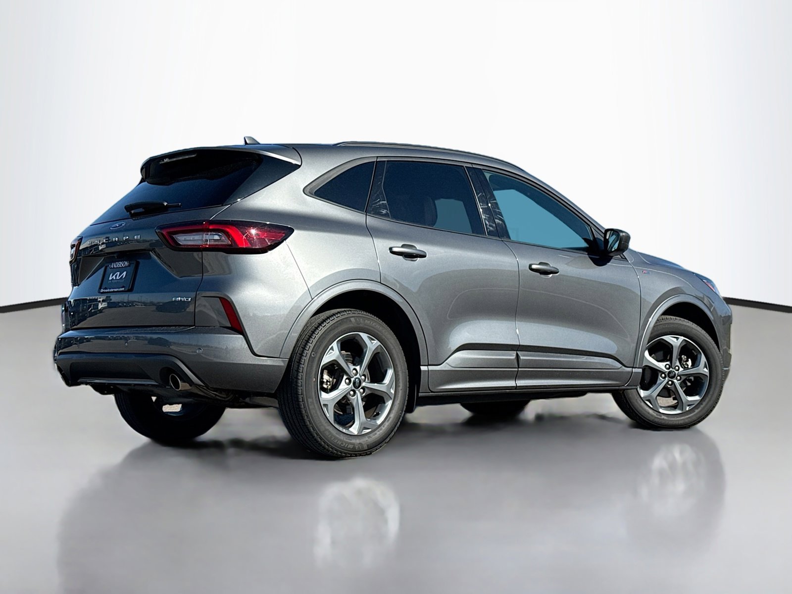 Used 2023 Ford Escape ST-Line w/ Tech Pack #1 image 2