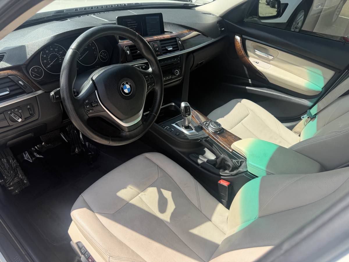Used 2015 BMW 328i Sedan RWD image 8