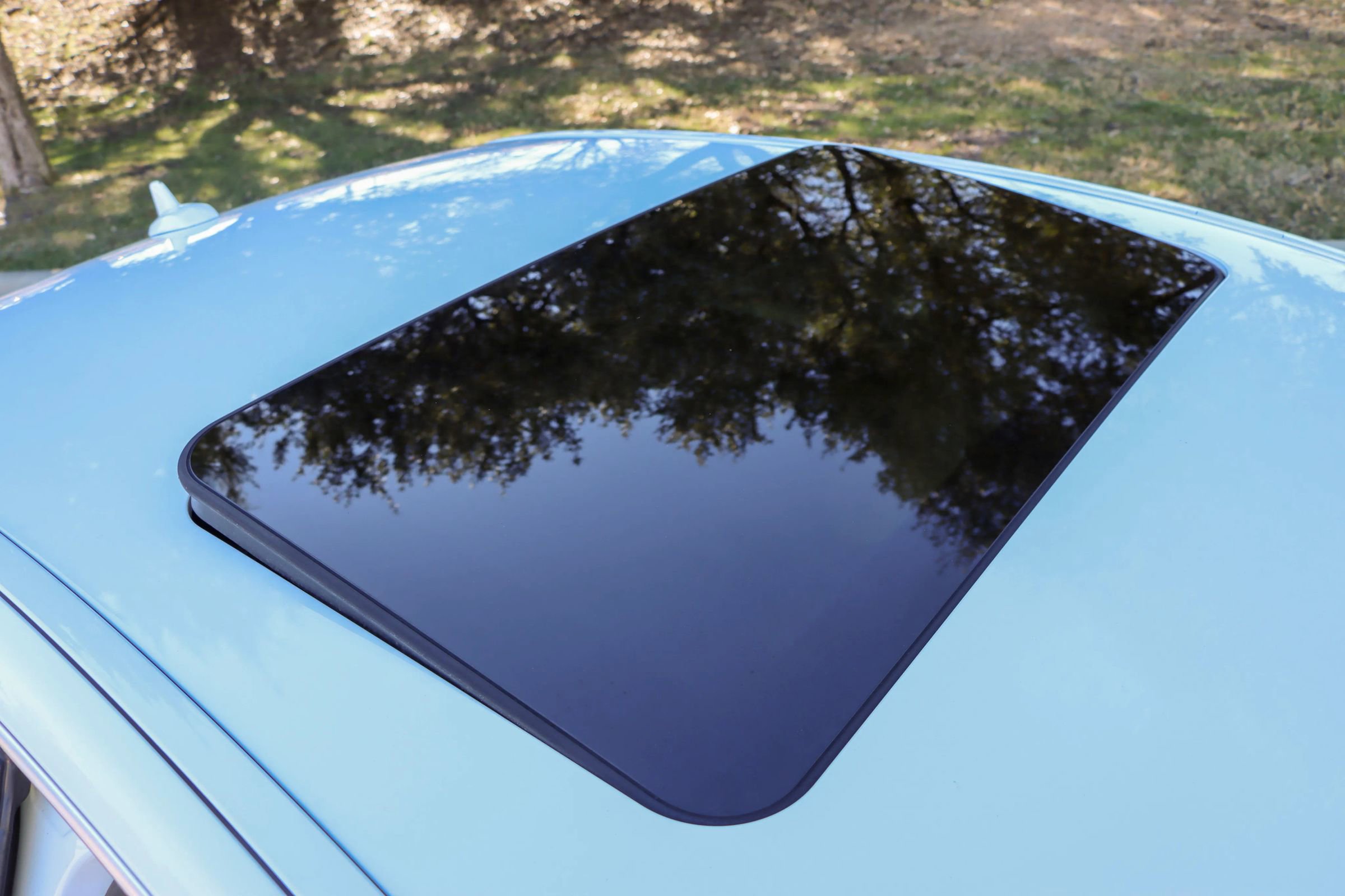 Used 2014 Mercedes-Benz E 350 Sedan image 9