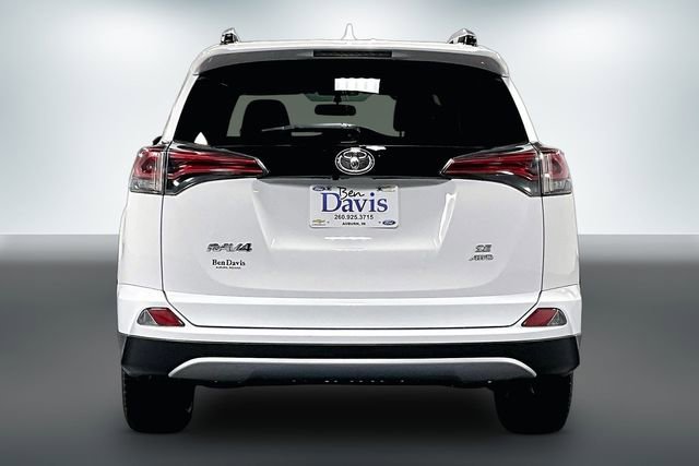 Used 2016 Toyota RAV4 SE image 7
