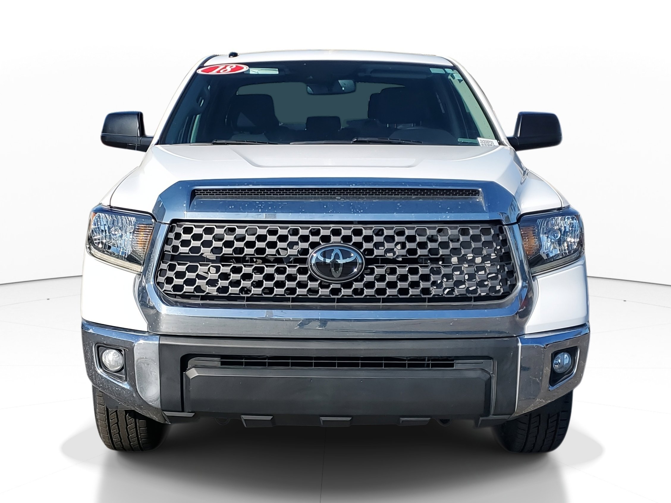 Used 2018 Toyota Tundra SR5 w/ SR5 Upgrade Package image 2