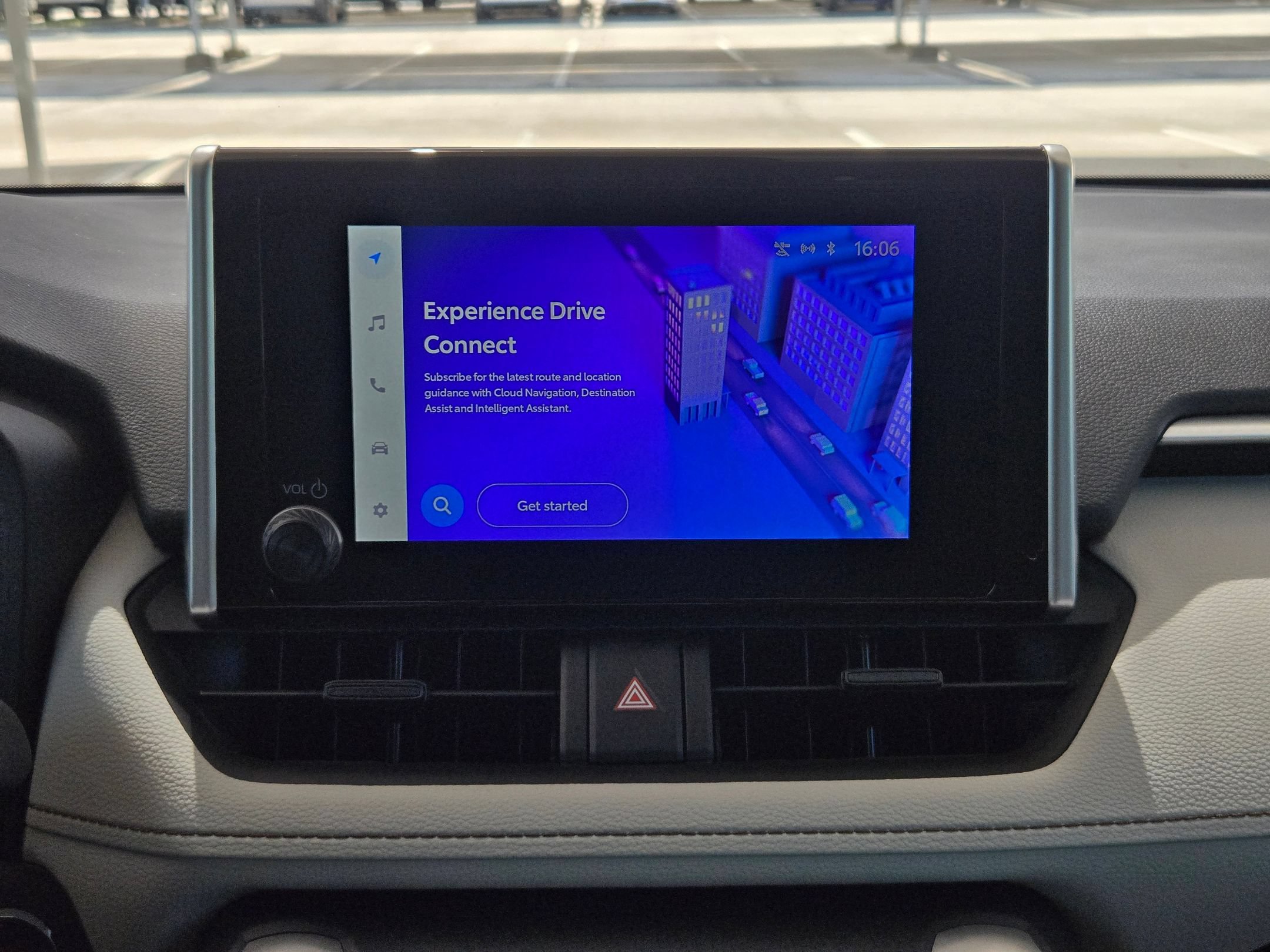 Used 2023 Toyota RAV4 XLE w/ Convenience Package FWD image 18