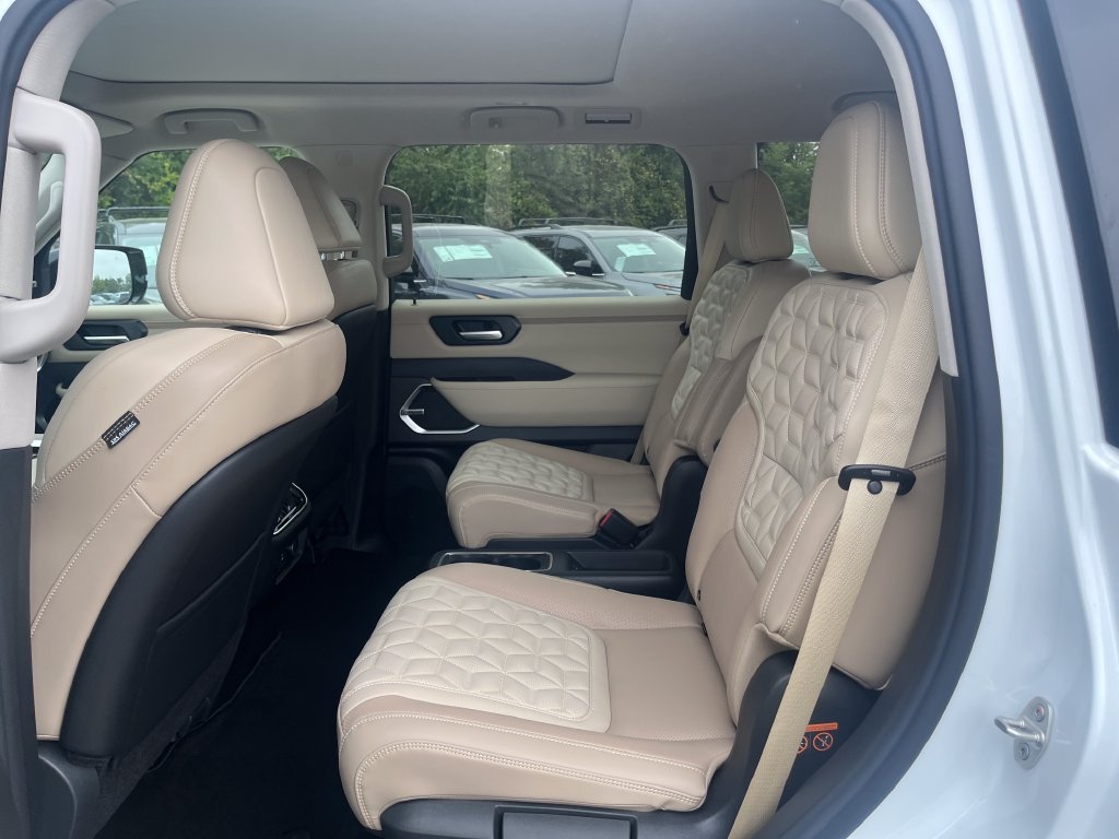 New 2026 Nissan Armada Platinum Reserve AWD/4WD image 32