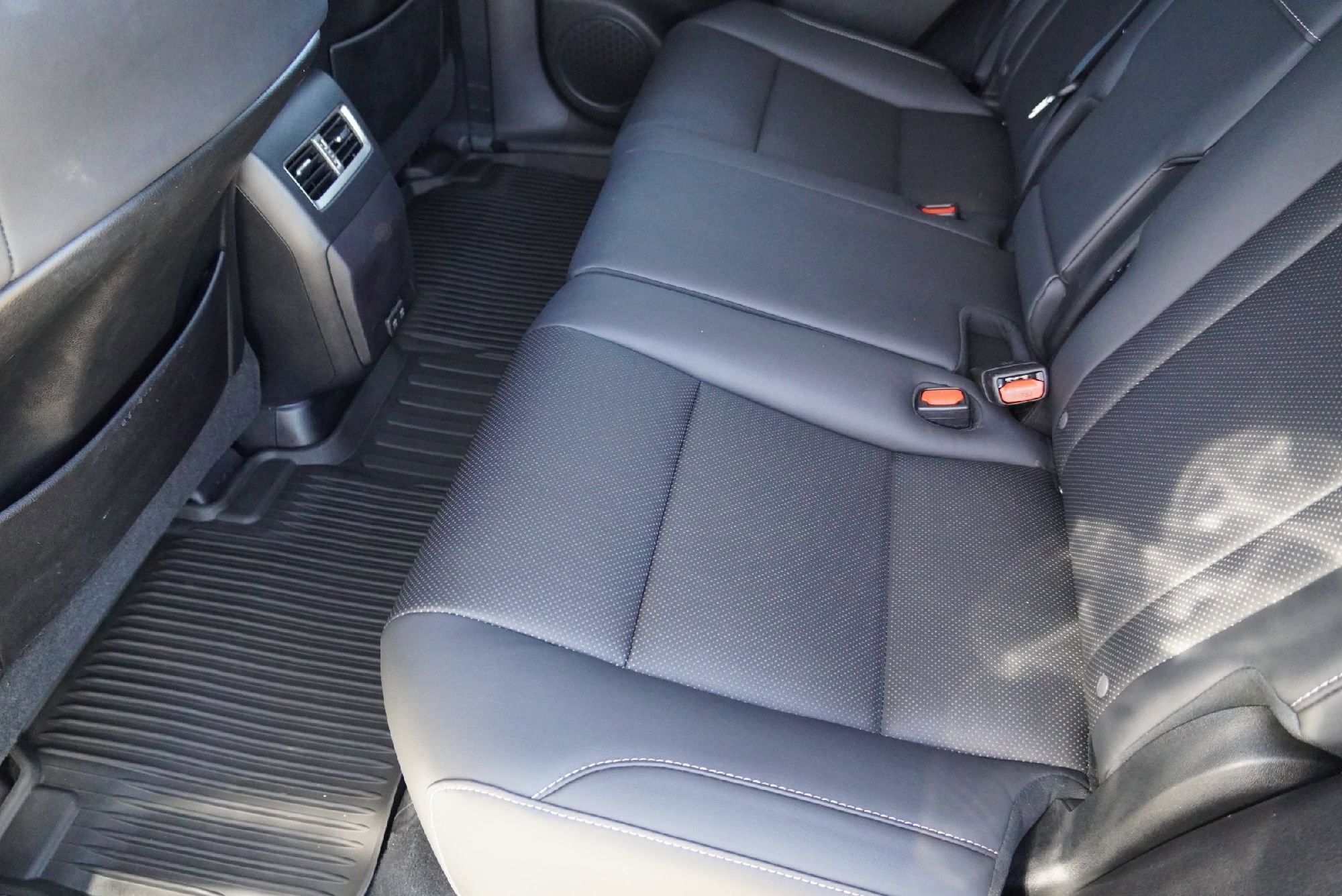 Used 2022 Lexus RX 350 AWD w/ Premium Package image 36